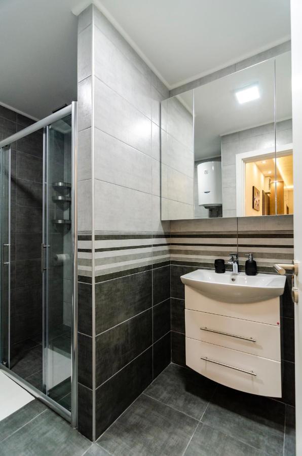 Apartman Mdb Lux Szabadka Kültér fotó
