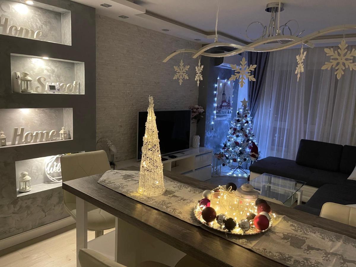 Apartman Mdb Lux Szabadka Kültér fotó
